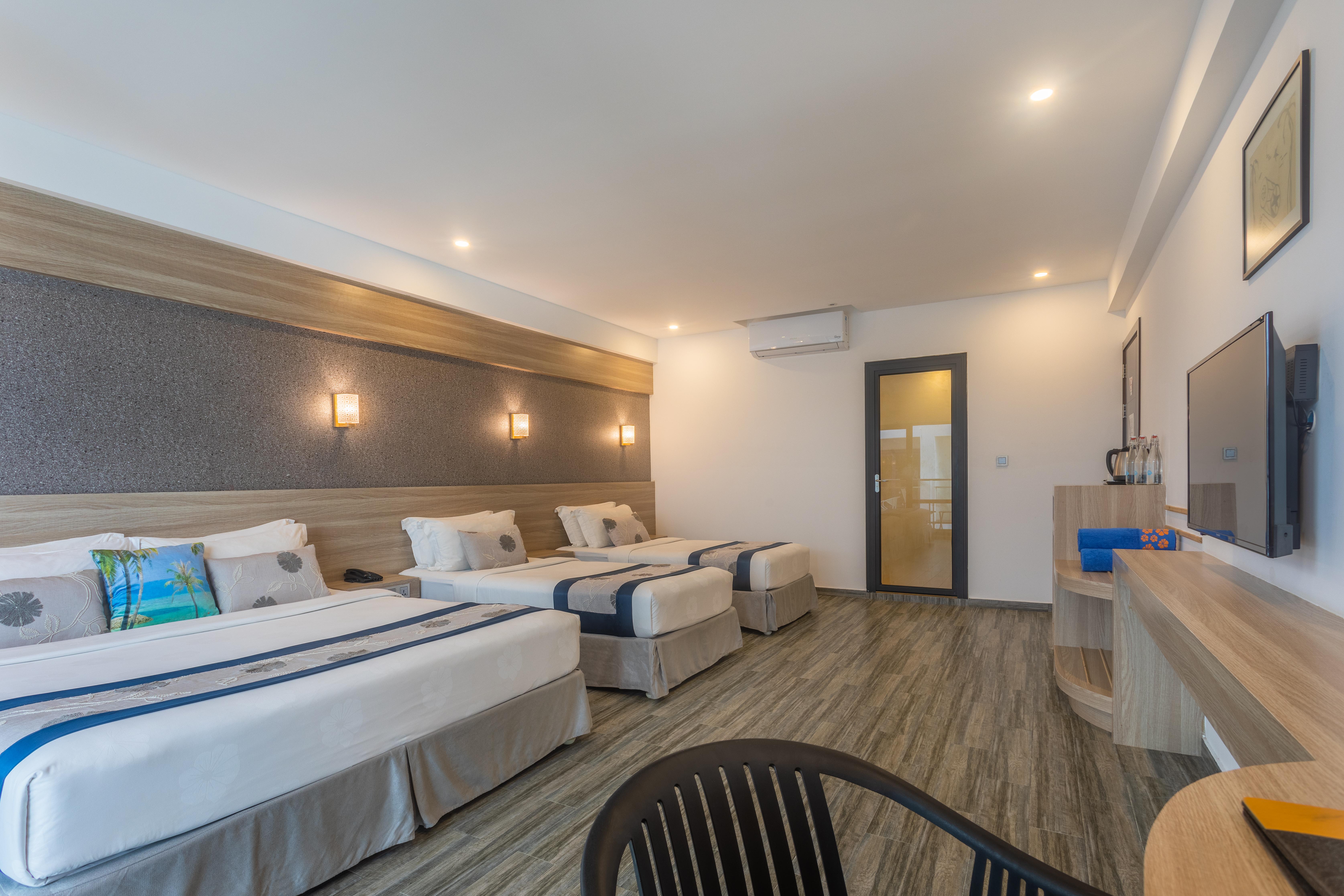 Kaani Grand Seaview Hotel Maafushi Exterior foto