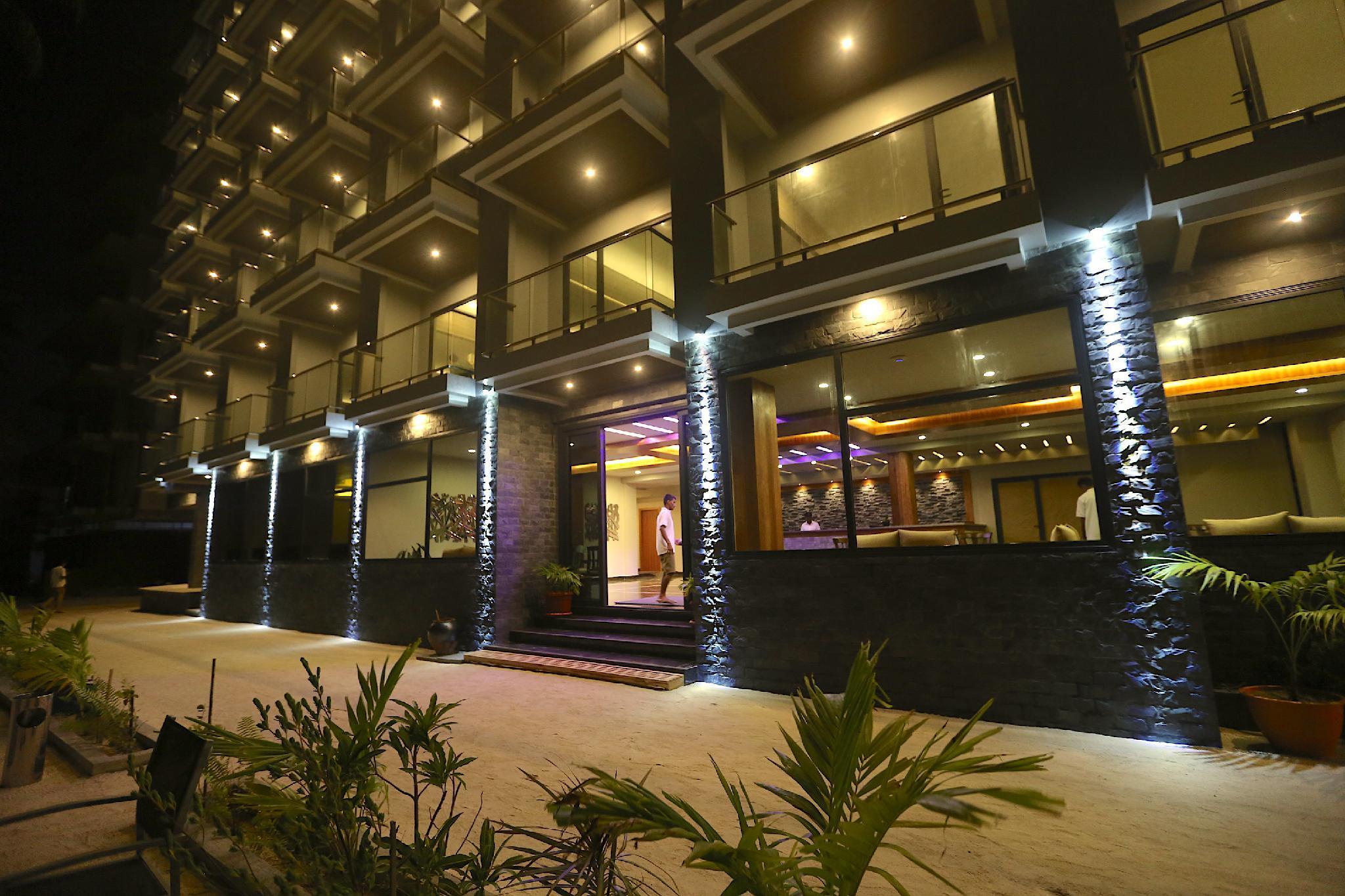 Kaani Grand Seaview Hotel Maafushi Exterior foto