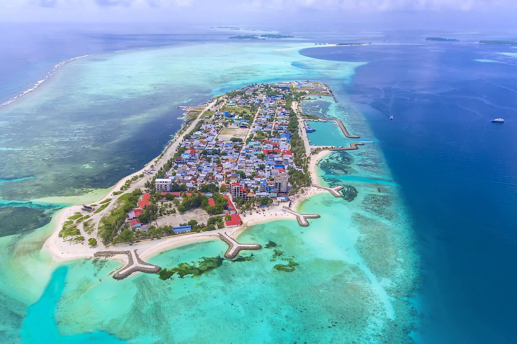 Kaani Grand Seaview Hotel Maafushi Exterior foto